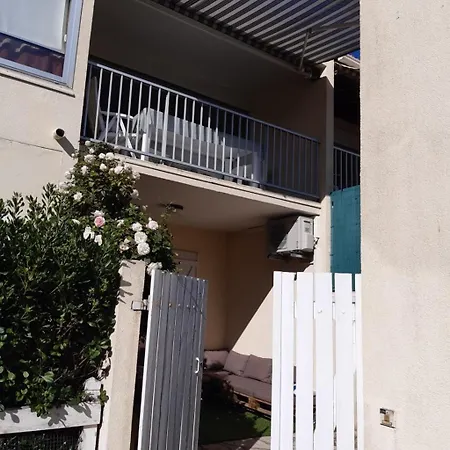 Διαμέρισμα Maison Conviviale En Duplex Proche Avec Parking *