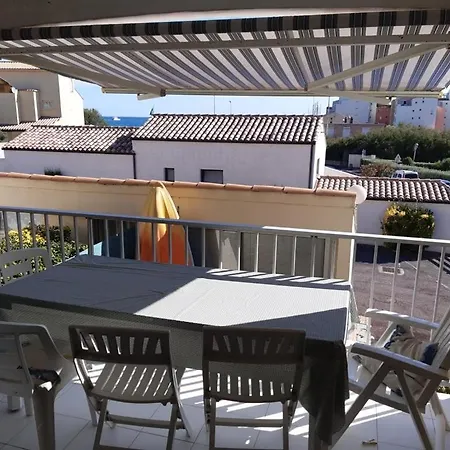 Maison Conviviale En Duplex Proche Avec Parking Apartment Agde