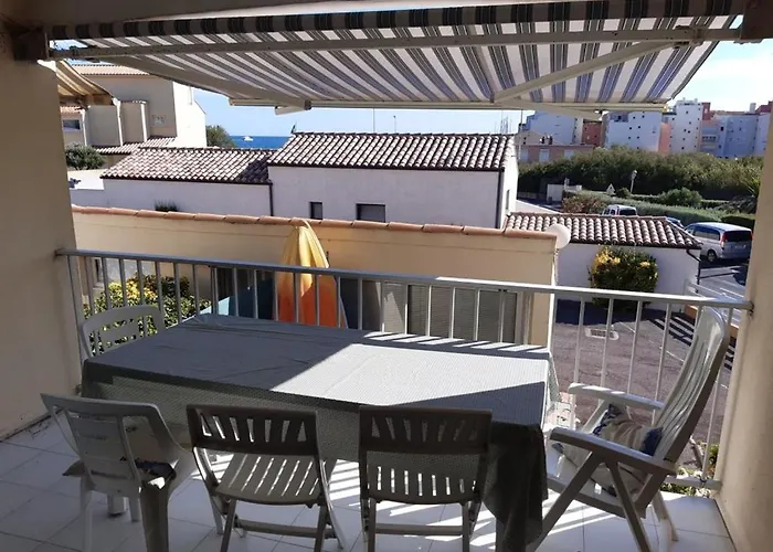 Maison Conviviale En Duplex Proche Avec Parking Apartment Agde